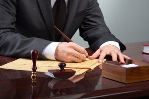 هل تريد الحصول على استشارات قانونية من أفضل محامي شركات في الإمارات؟ تواصل معنا الآن