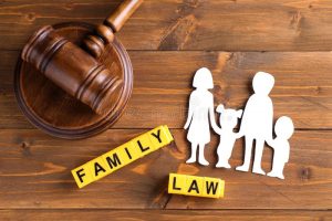 دور محامي الأسرة في دبي في قضايا الميراث وحصر الإرث