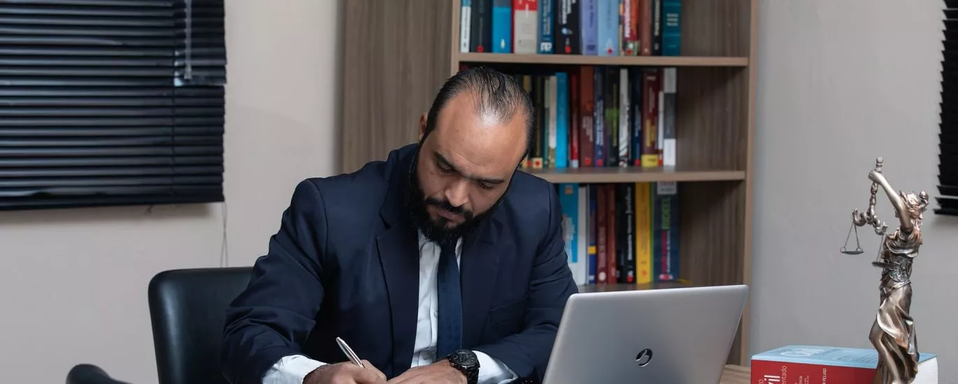 Your Guide to No 1 Best Lawyer in Dubai