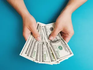 النشاط الإجرامي لجريمة التزوير